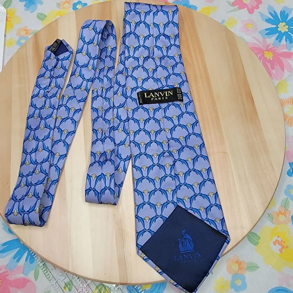 Lanvin Paris Dolphin Print Silk Tie Blue Sea Life Ocean Marine Novelty Necktie