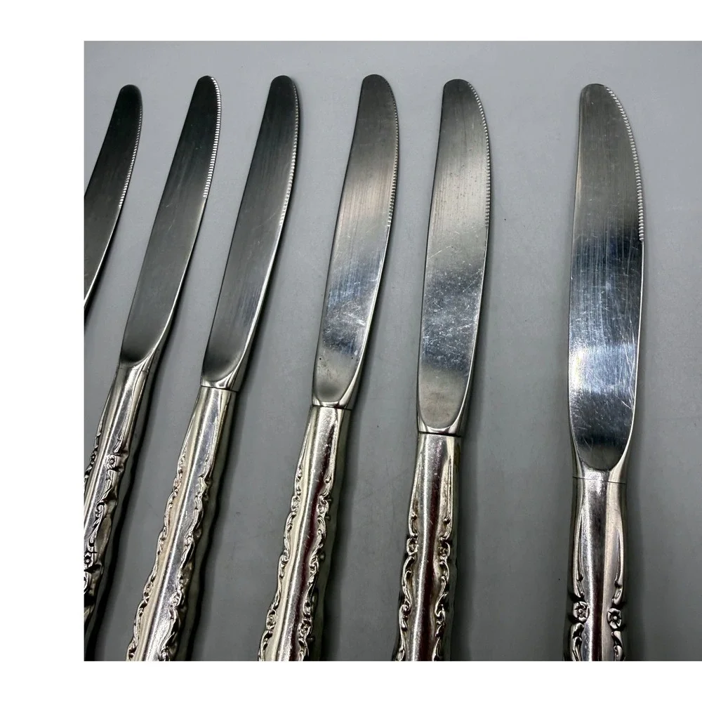 Unbranded set international