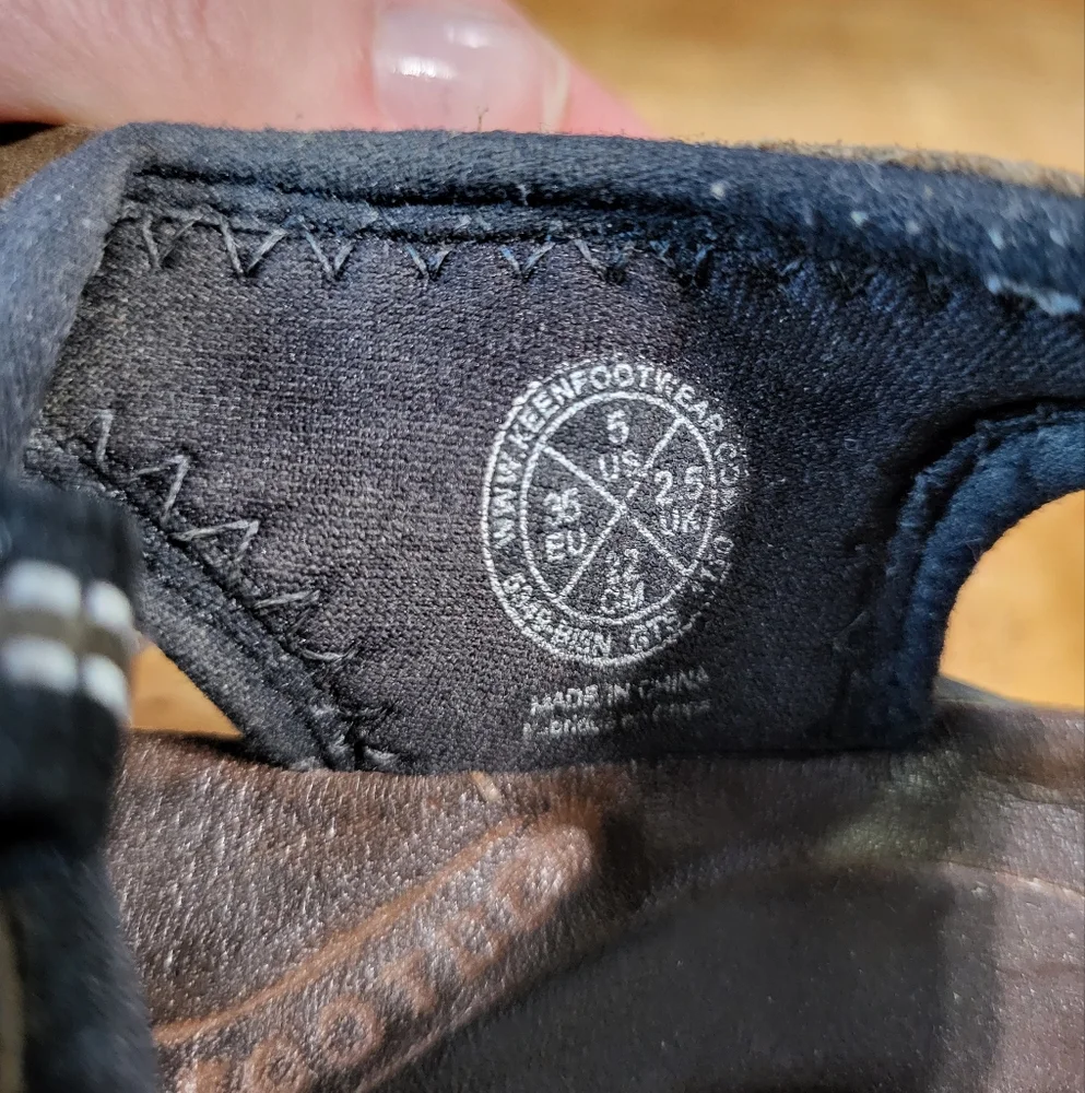 Keen •secure fit