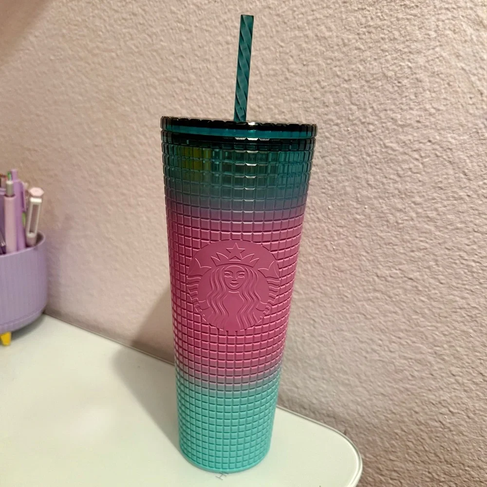 Starbucks design gradient