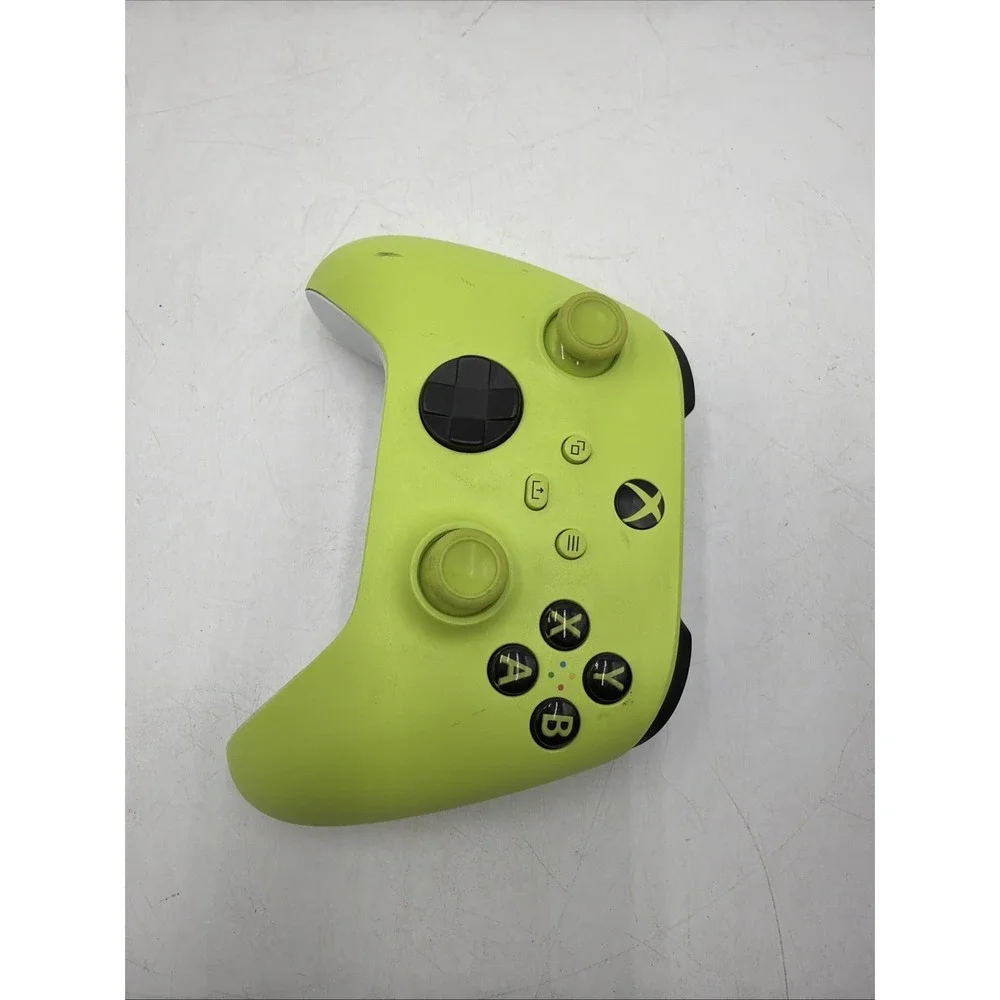 Microsoft Xbox One Wireless Controller Shock Volt Neon/Lime Green Model 1914