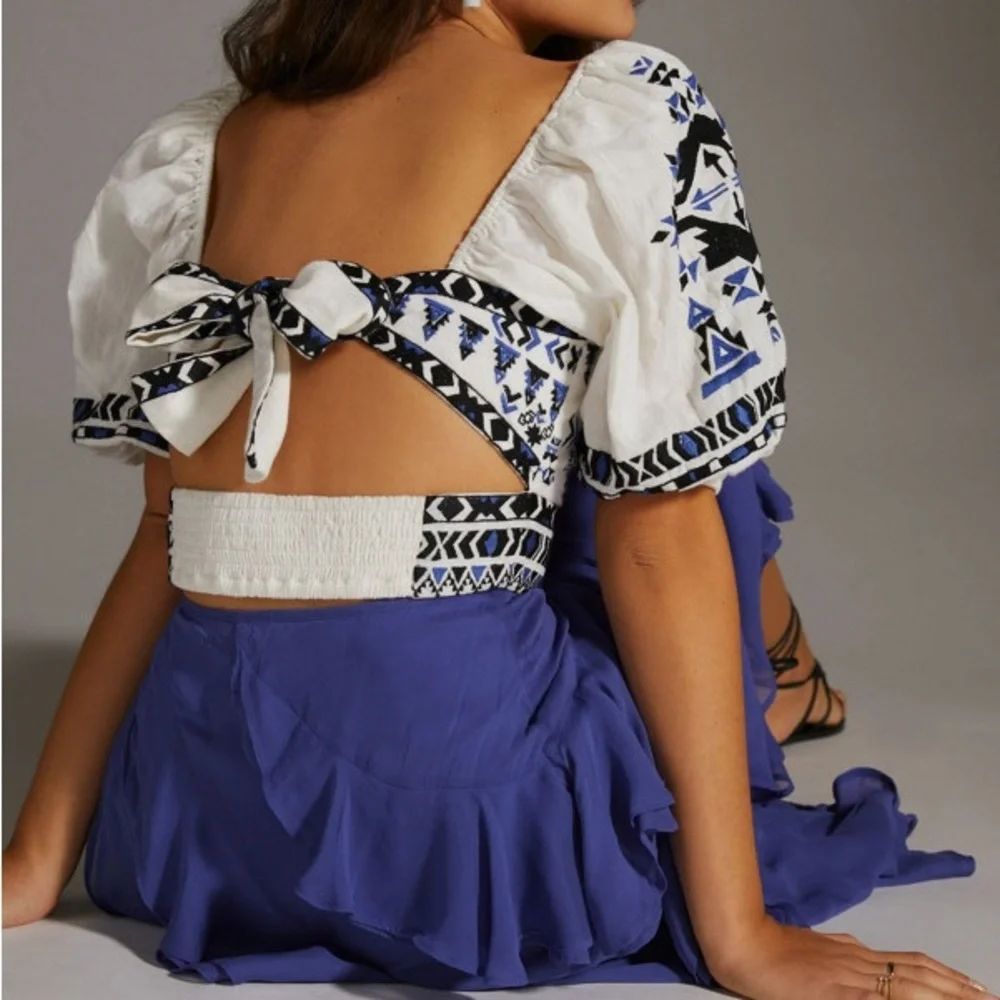 Anthropologie cropped peasant