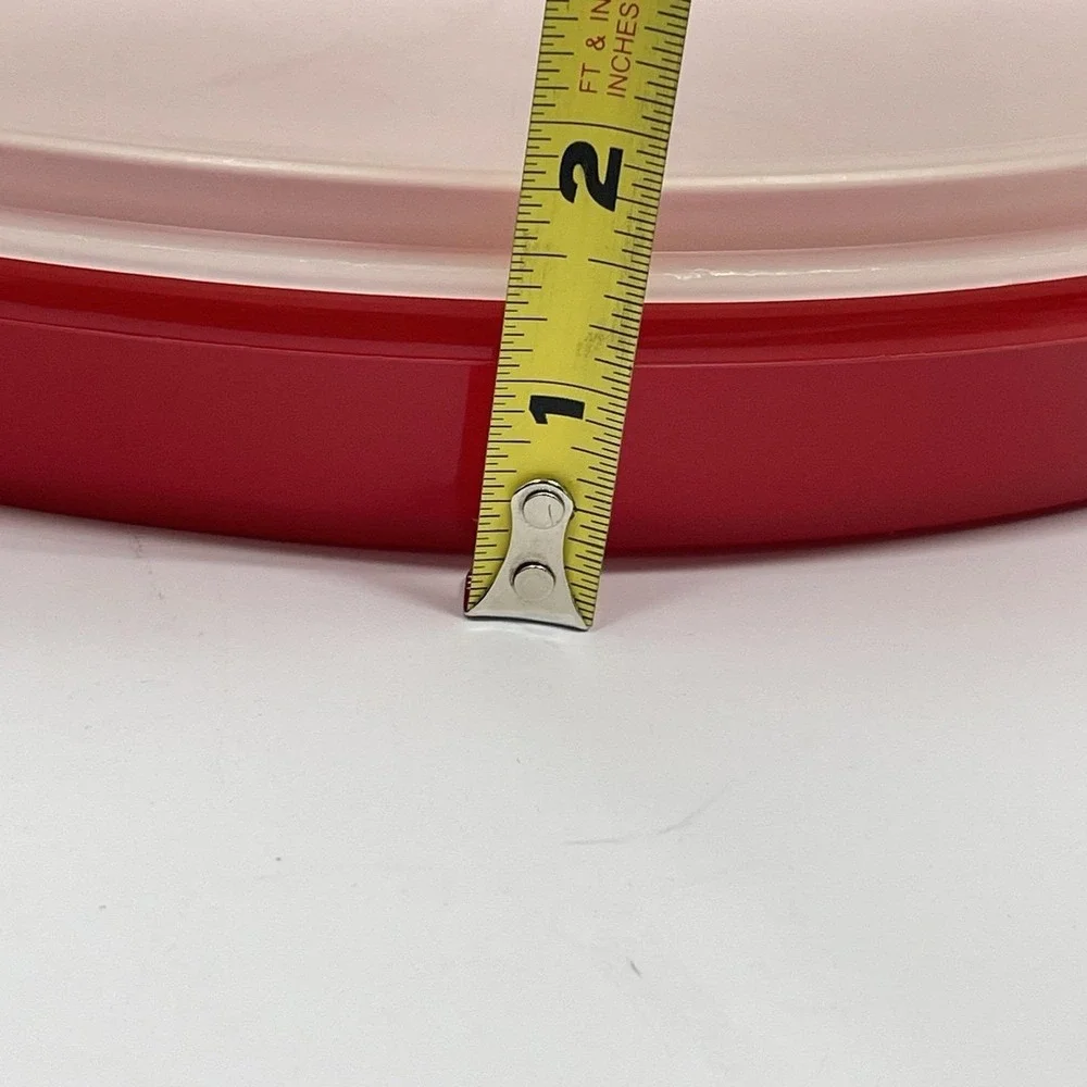 Tupperware brand color