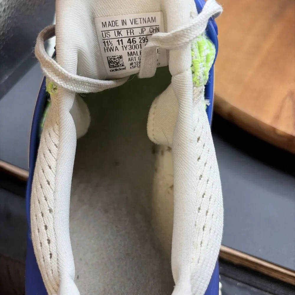 adidas see wear