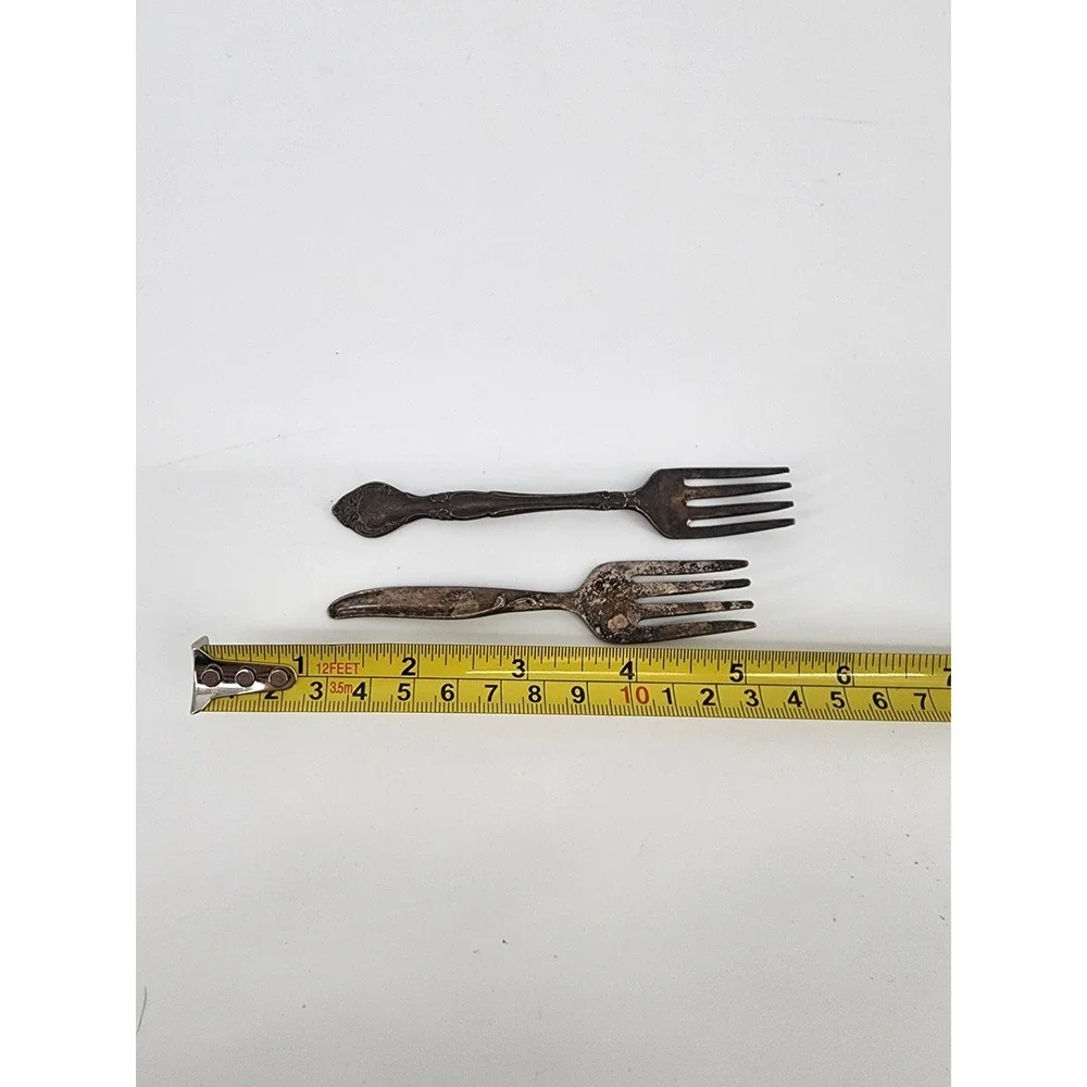 Vintage Ornate Silverplate Forks‎ Set of 2 Heavily Tarnished Patina