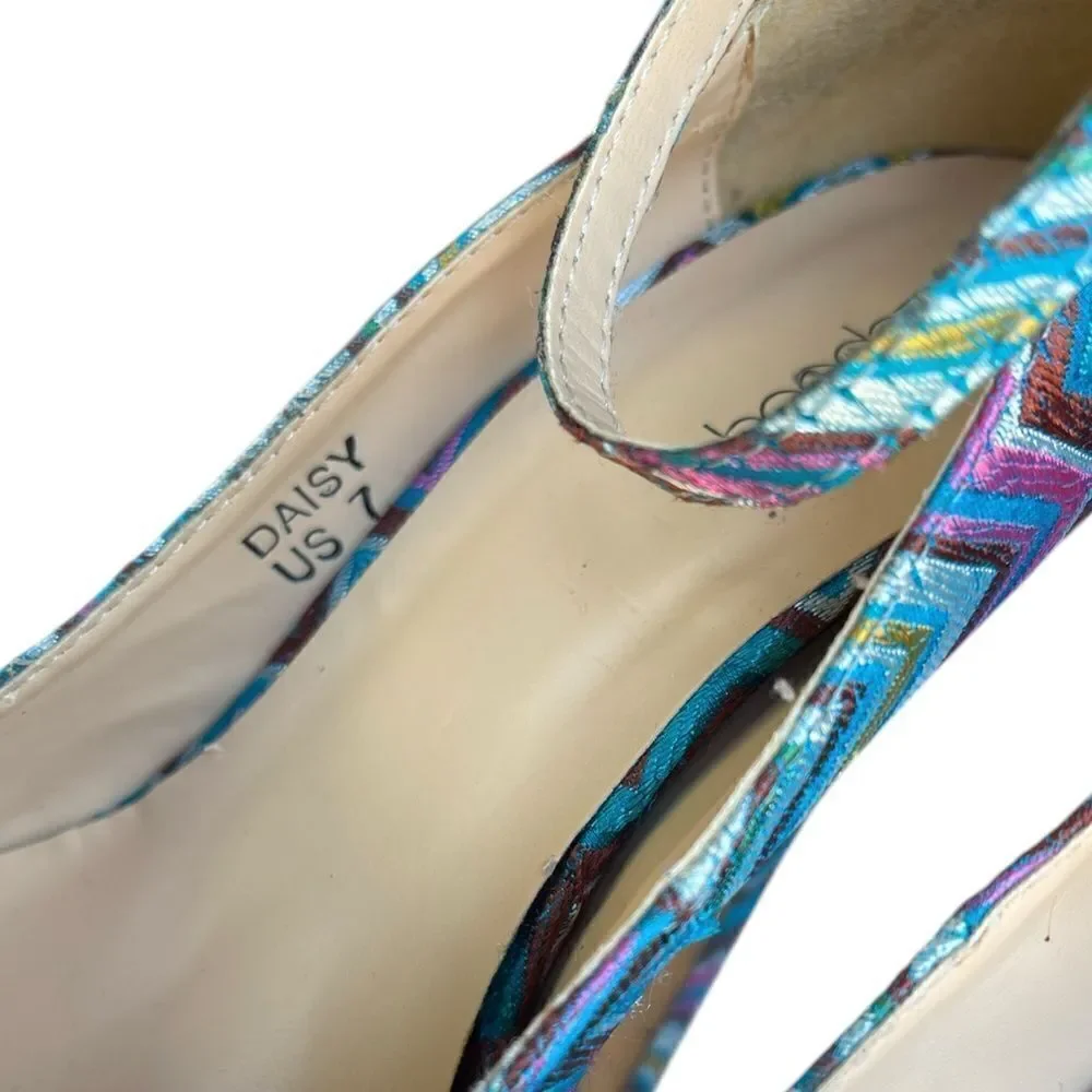 Daisy by shoedazzle