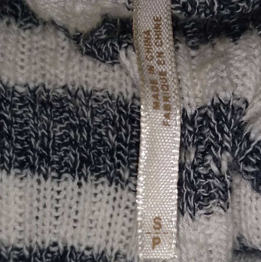 Free People lightweight edge