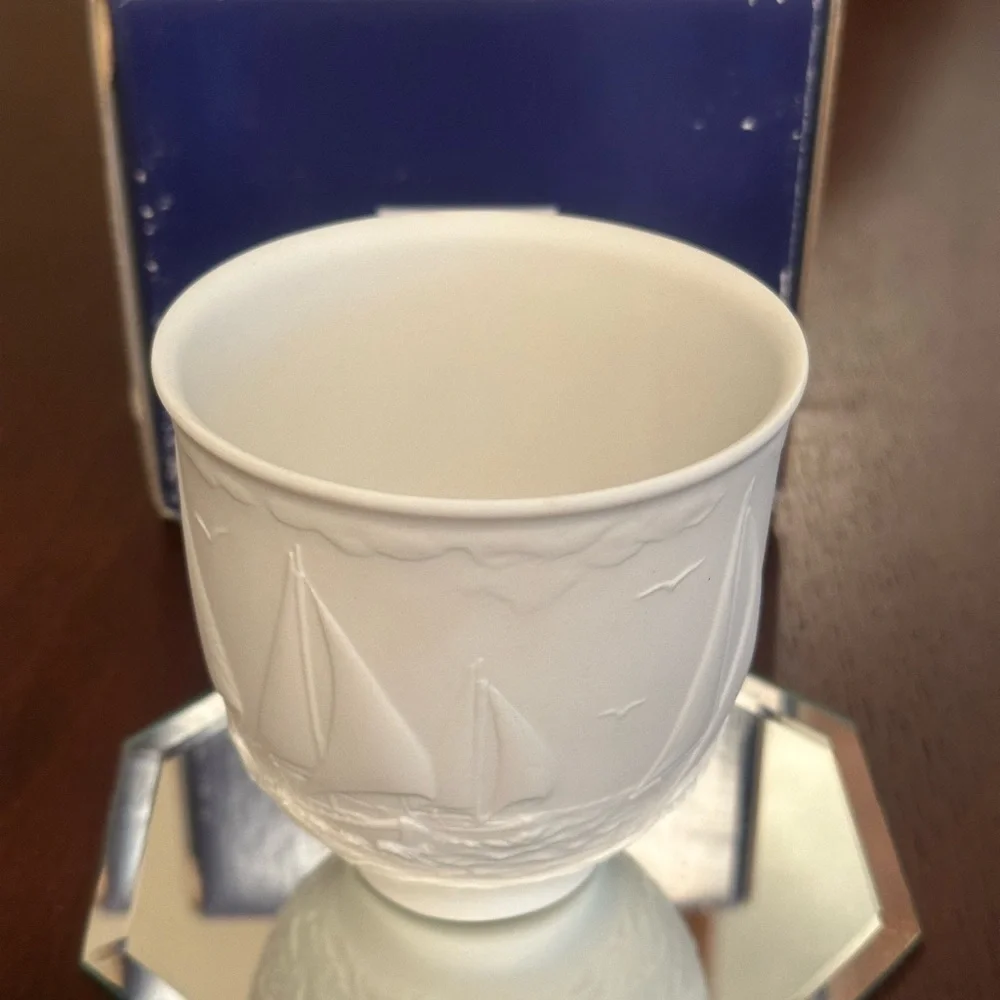 Lladro collectors society
