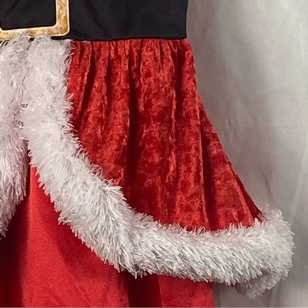 AME festive red