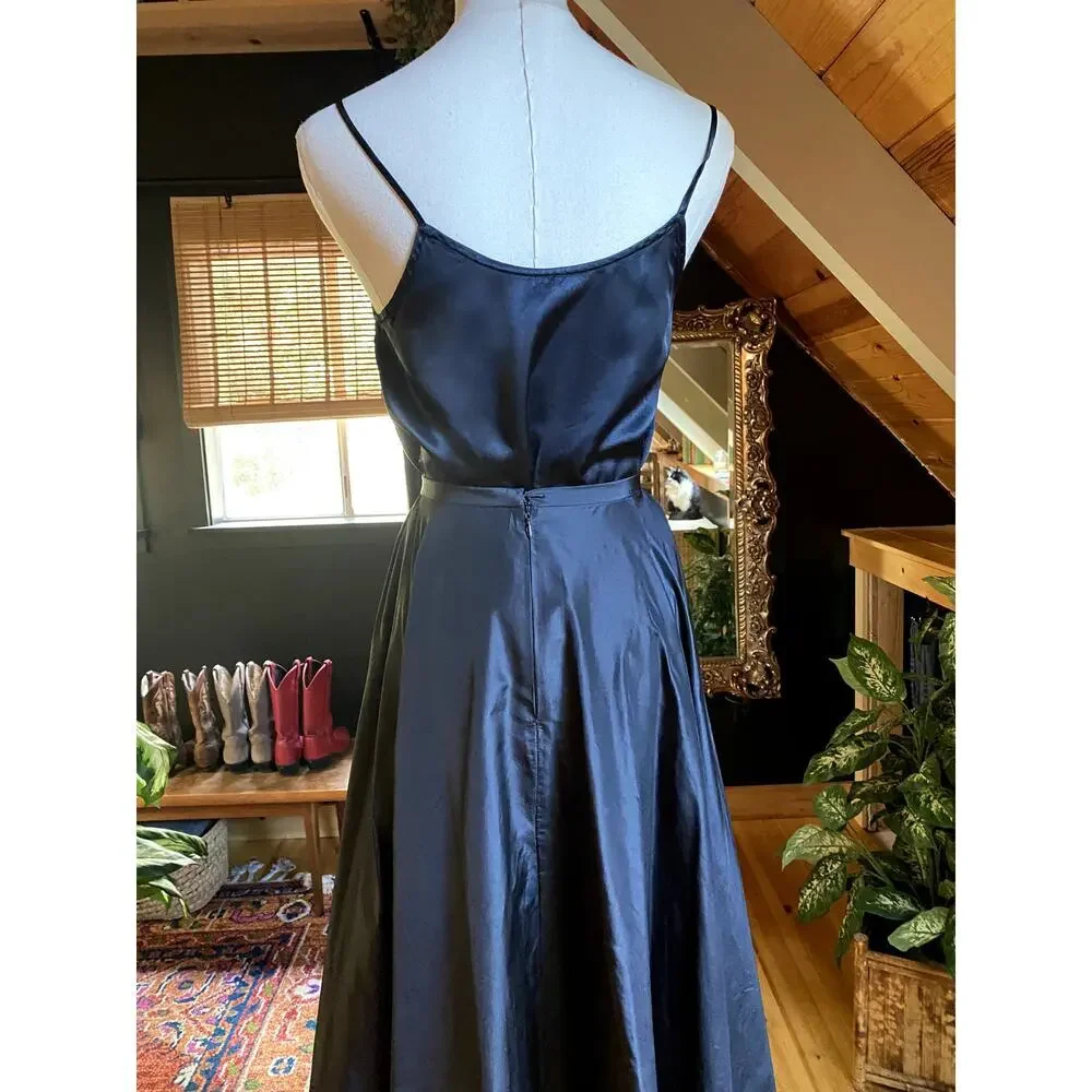 Karen Kane small vintage