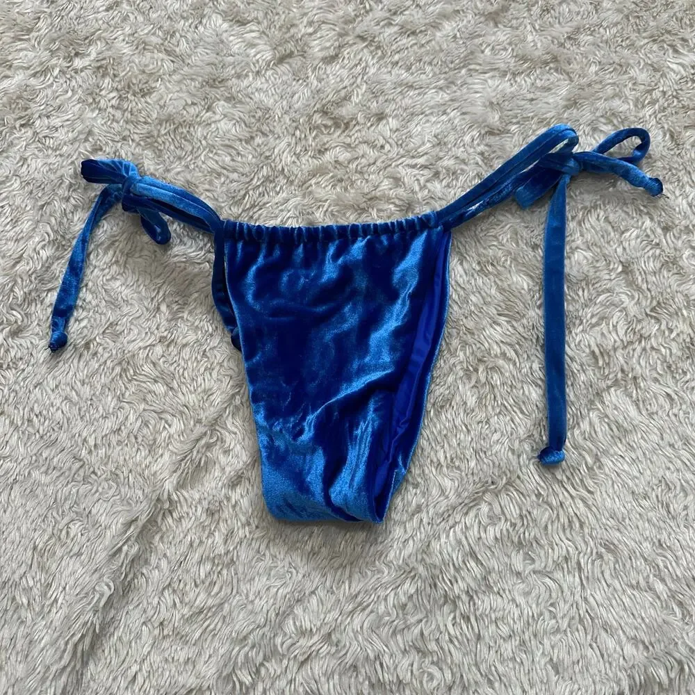 Frankies Bikinis Skimpy Blue Velvet Bikini Bottoms Medium Swimsuit Two Piece