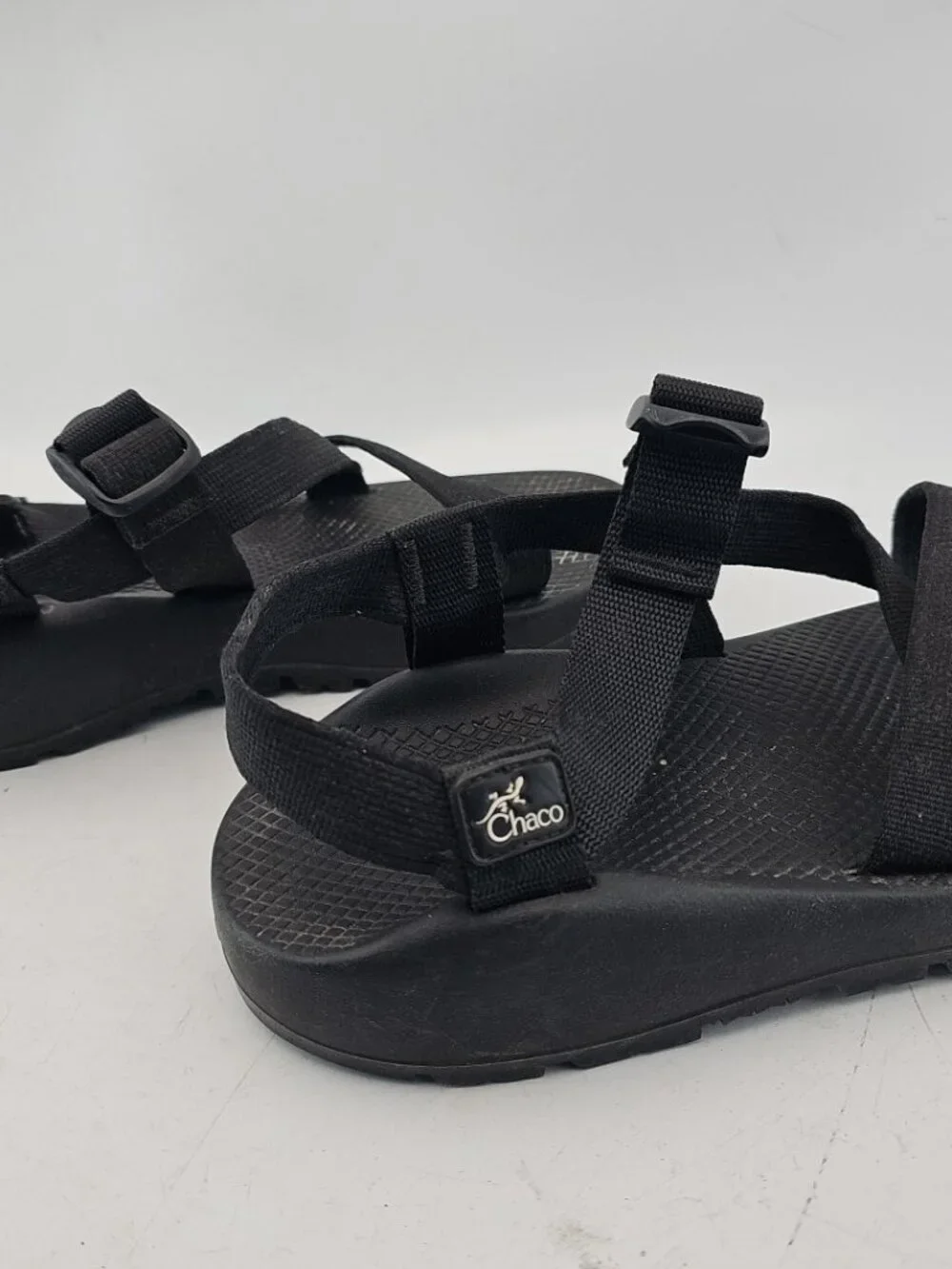 Chaco men 10
