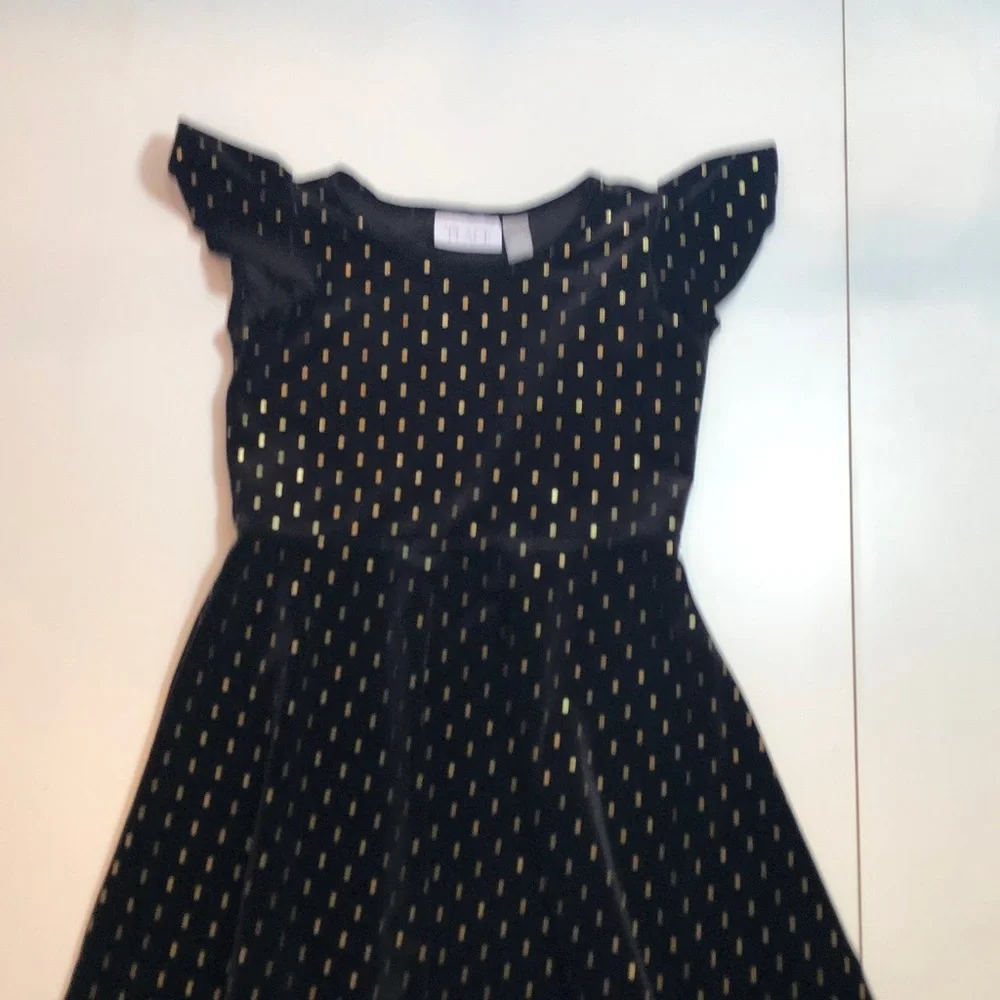 The Children’s Place elegant black velvet like dress gold glittery dots girls 5T