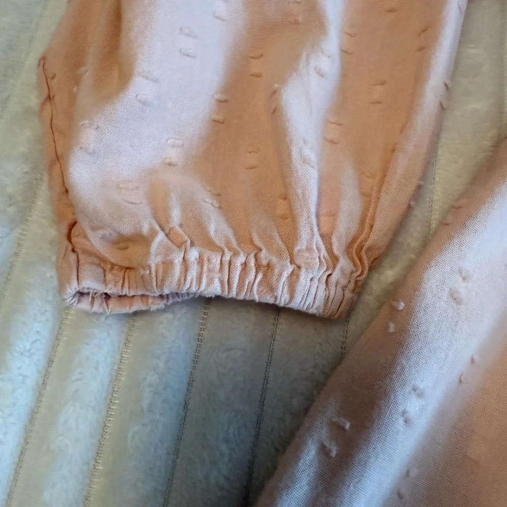 Old Navy light detail casual