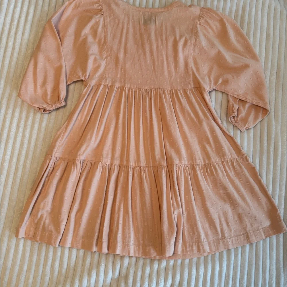 Old Navy light button detail