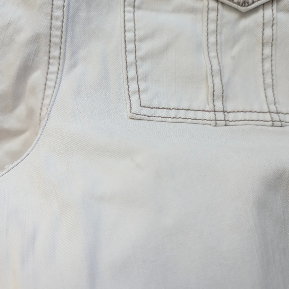 CABi White Out N About Denim Bermuda Shorts Size 6