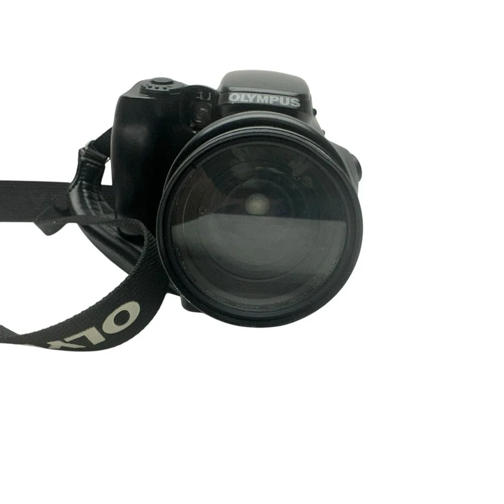 OLYMPUS IS-3 DLX ED QUARTZ DATE‎ 35mm w/35-180mm LENS Film Camera