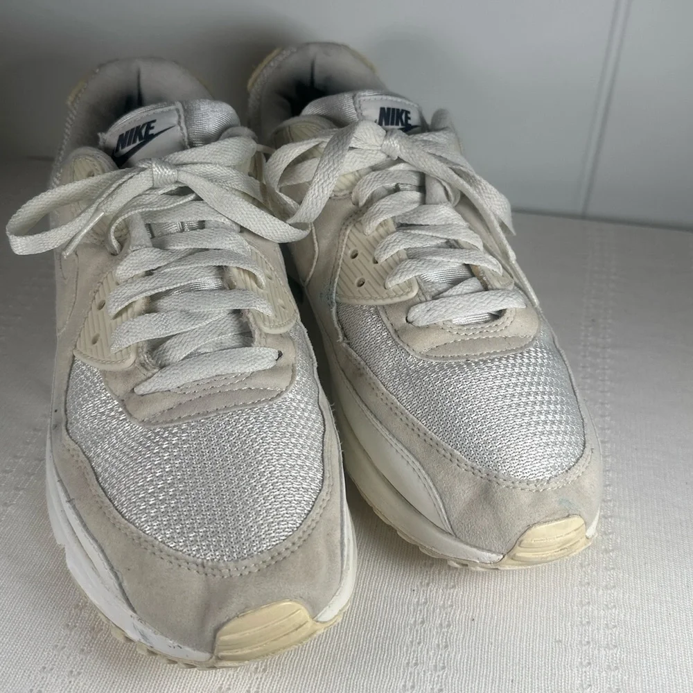 Nike Air Max 90 ID White Running Sneakers