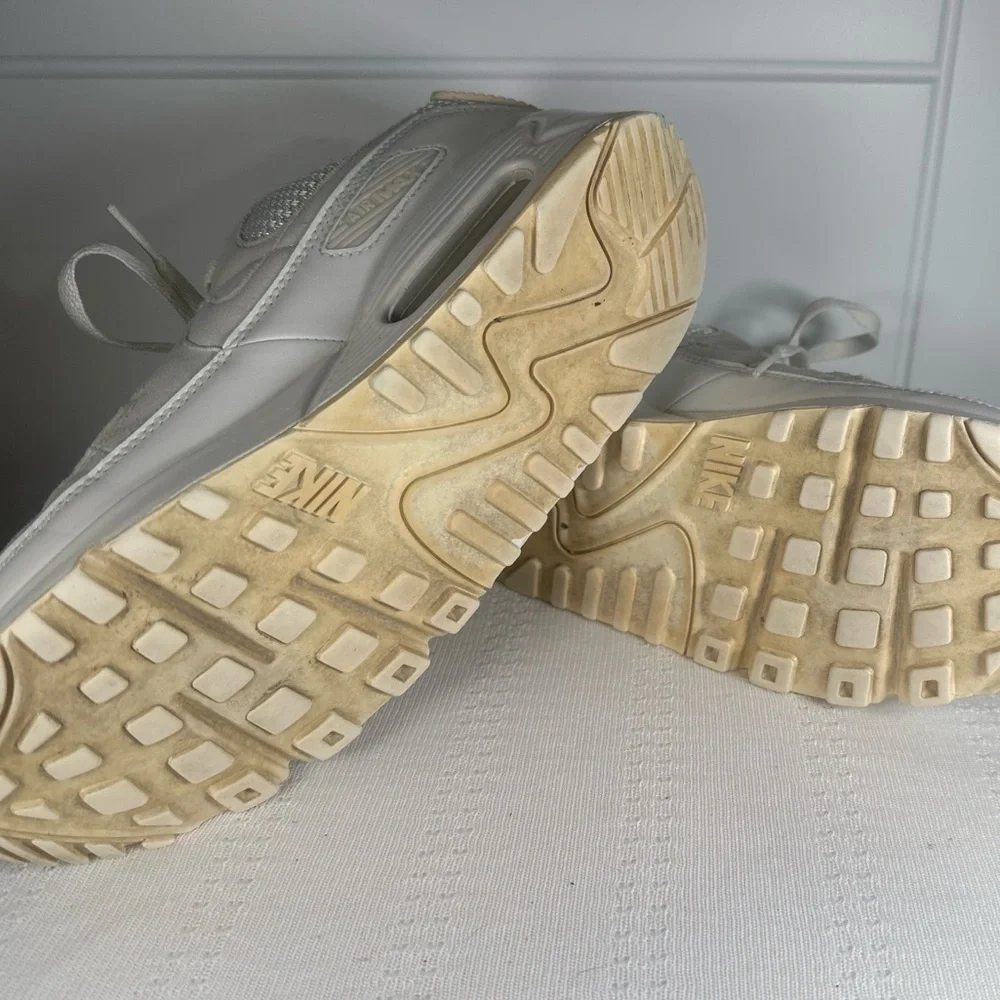 Nike Air Max 90 ID White Running Sneakers