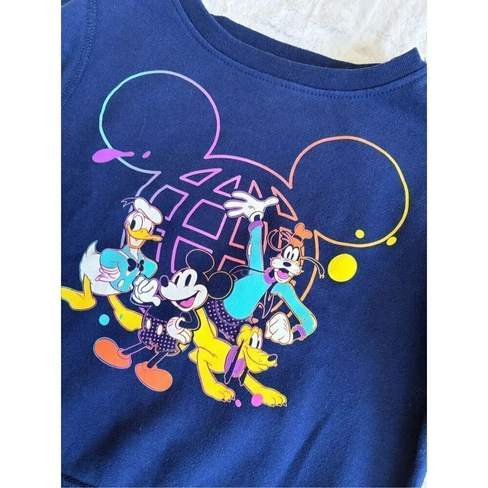 Disney epcot crewneck