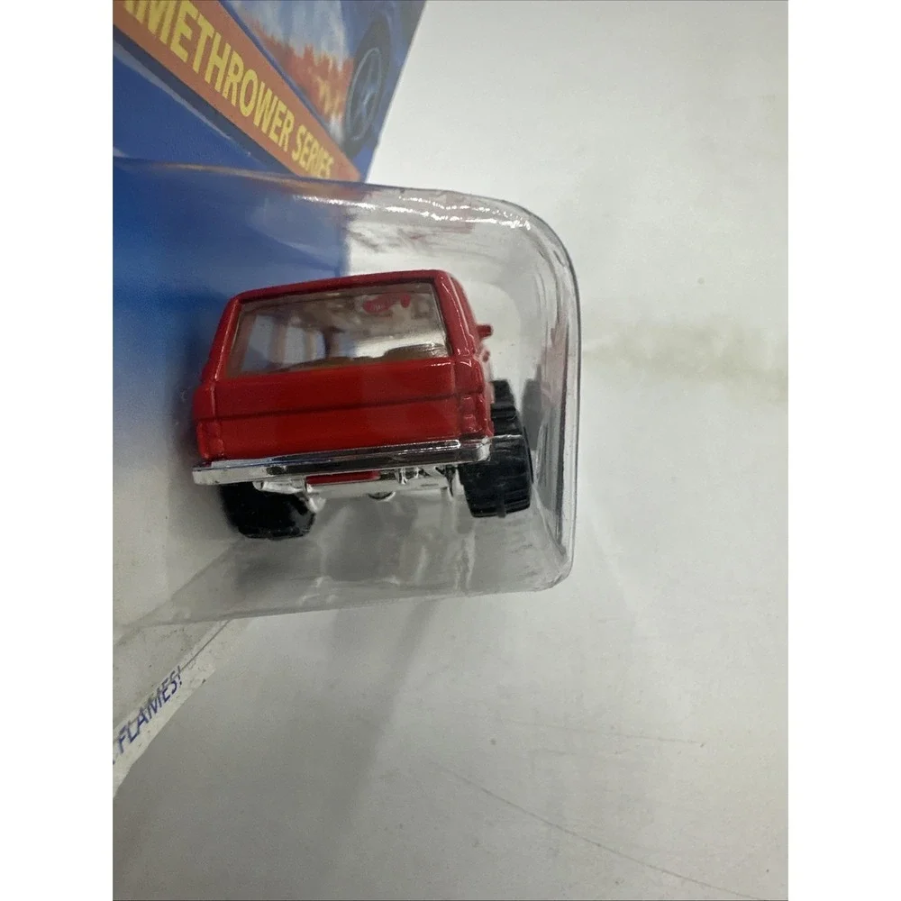 Hot Wheels please see