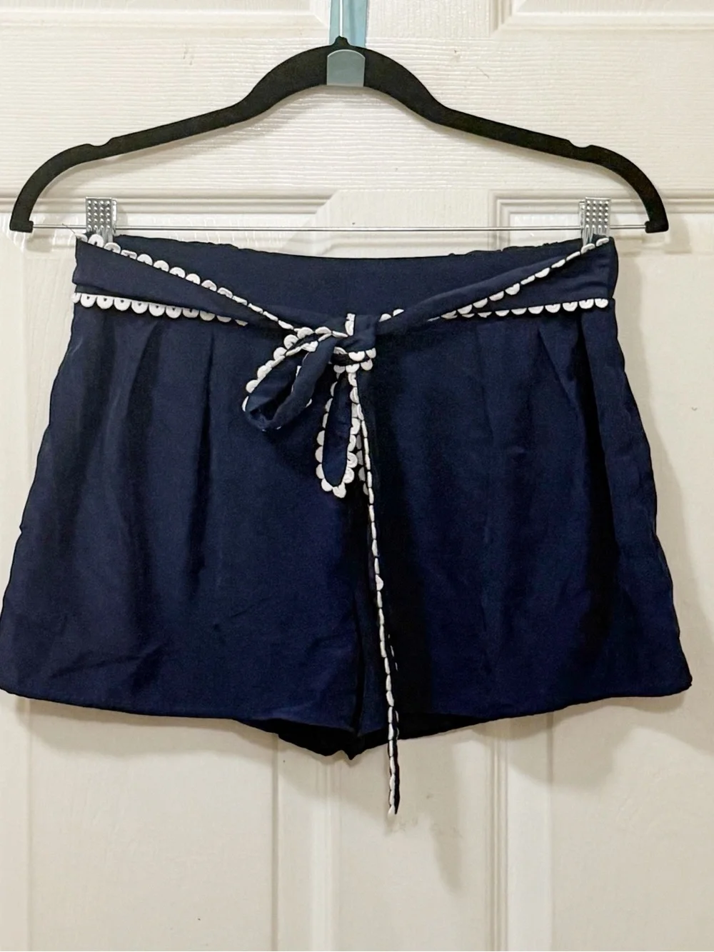 Francesca's SMALL Navy Scallop Tie Shorts Anthropologie