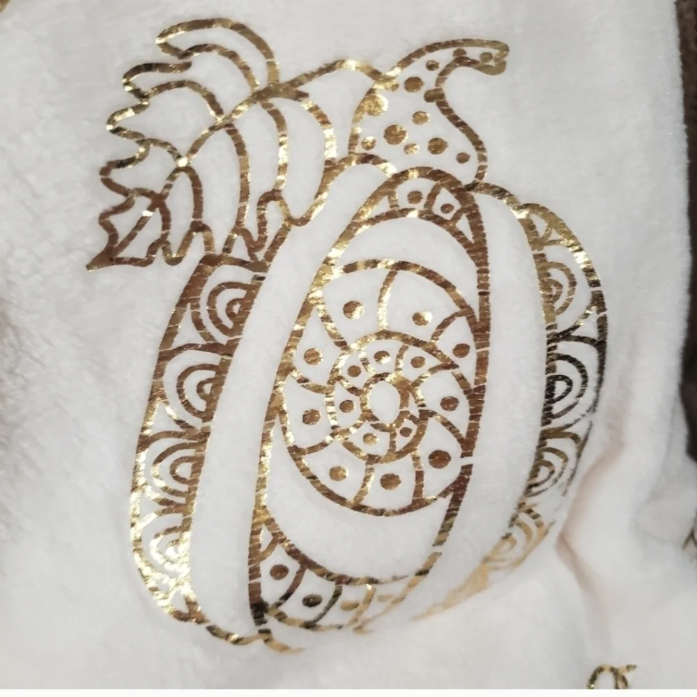 White Faux Fur Metallic Gold Foil PUMPKIN Blanket Fall Halloween Thanksgiving