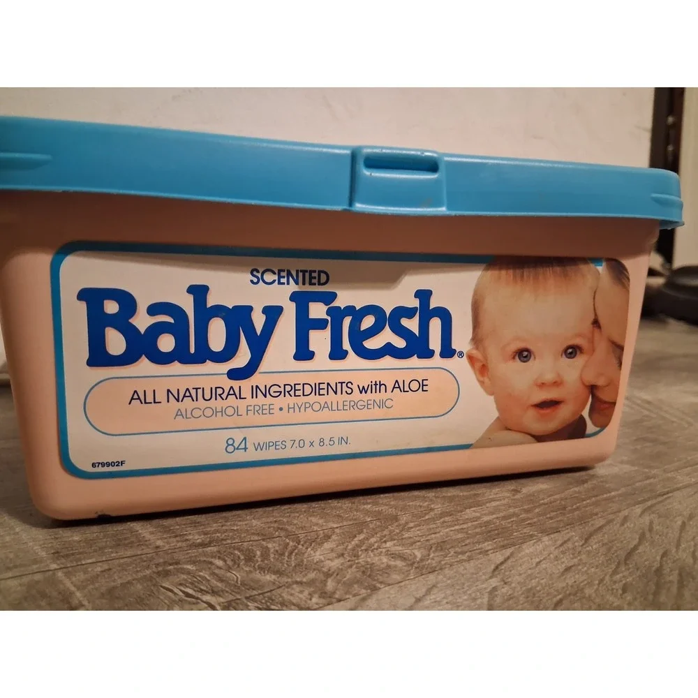 Vintage Baby Wipes Container Tub 90s Pink Blue Baby Fresh Scott RARE‎ HTF