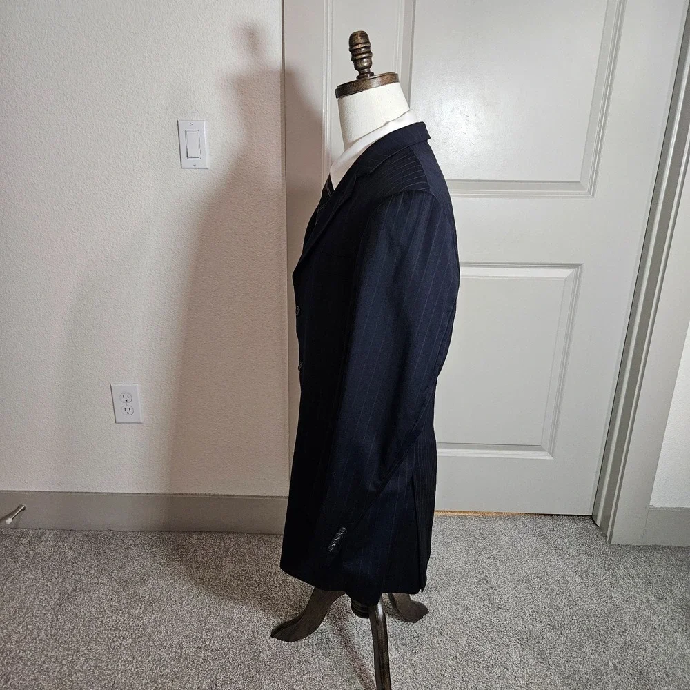 Burberry 42l wool