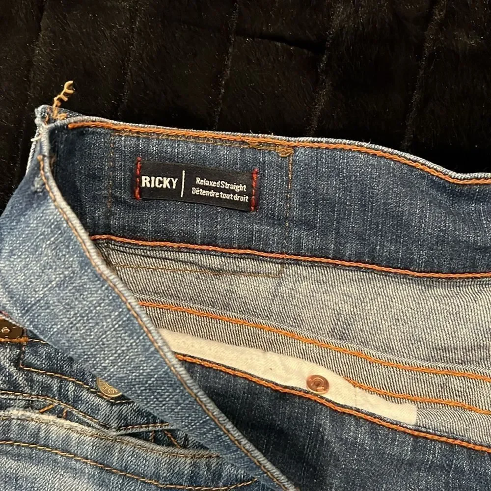 True Religion rated 10