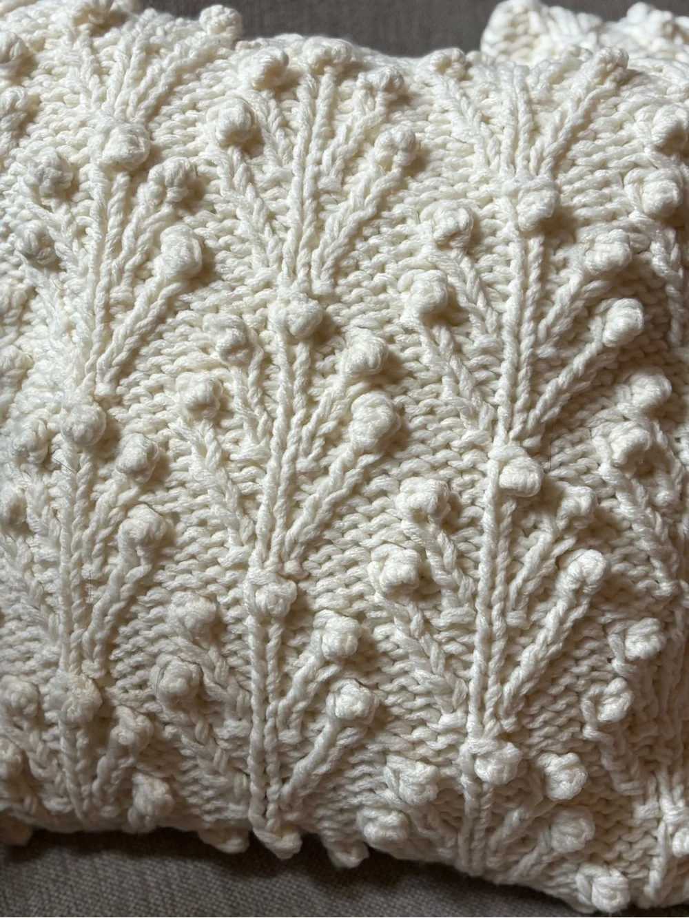 Pier 1 set textured