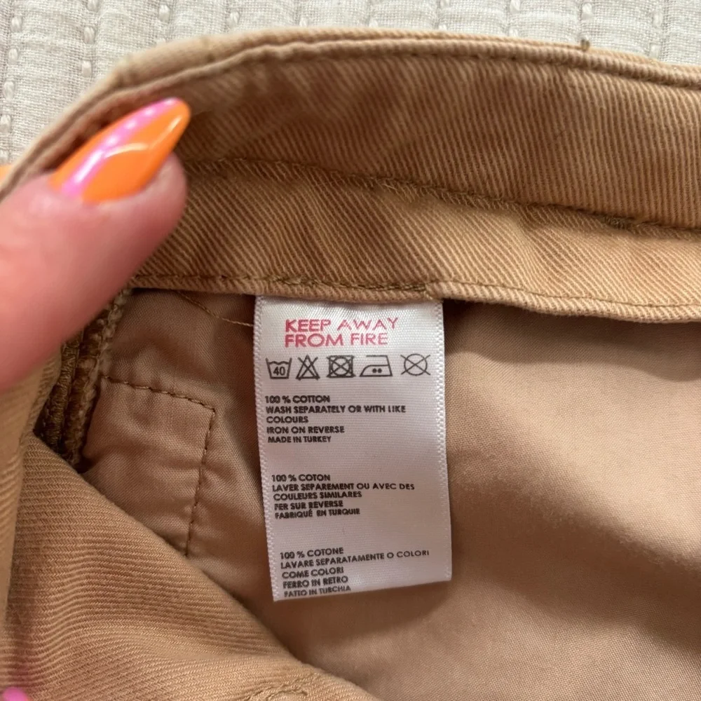 size womens shorts
