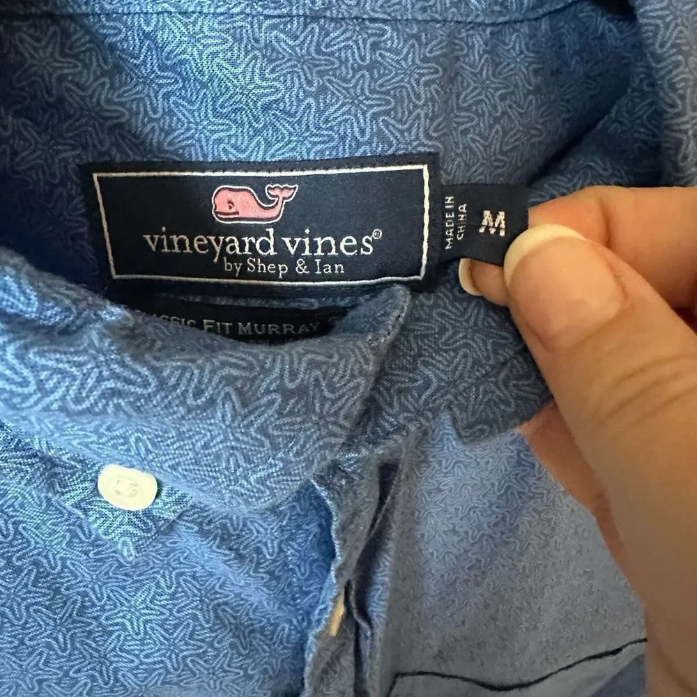 Vineyard Vines good smoke