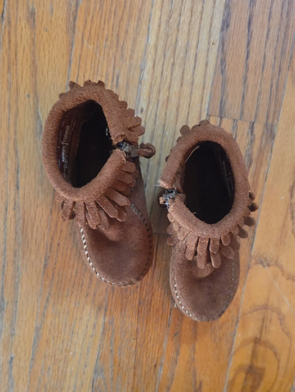👪 Minnetonka Leather Double Fringe Ankle Boots Size 4