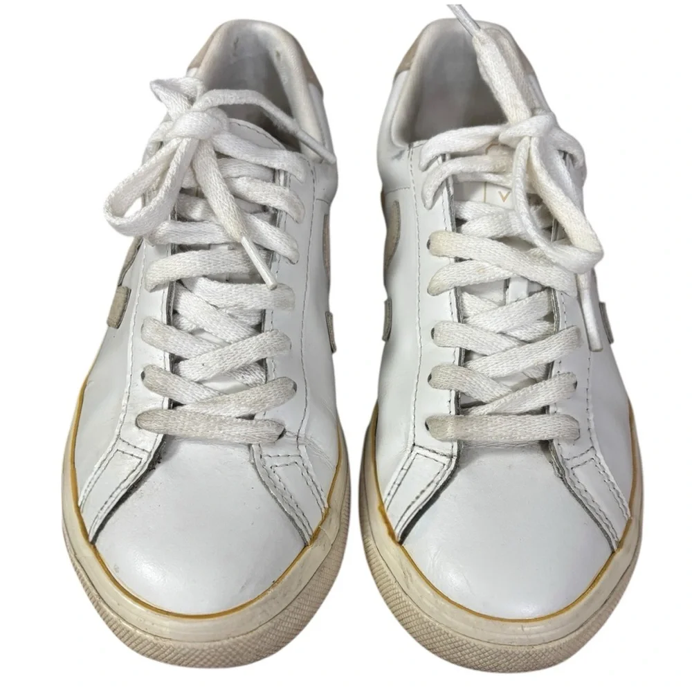 Veja two home top