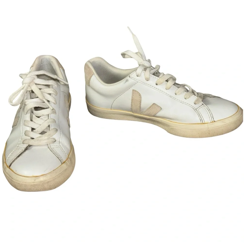 Veja normcore french