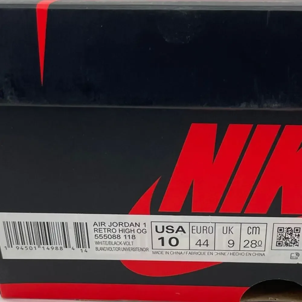 Nike Air Jordan Air Jordan 1 Retro High OG Black Volt 555088-118 Men’s Size 10