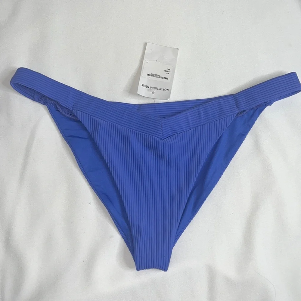 Frankie’s Bikini Ribbed Bottom Sz Large