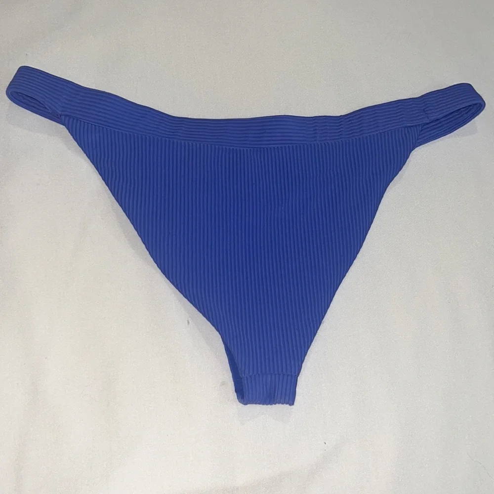 Frankie’s Bikini Ribbed Bottom Sz Large