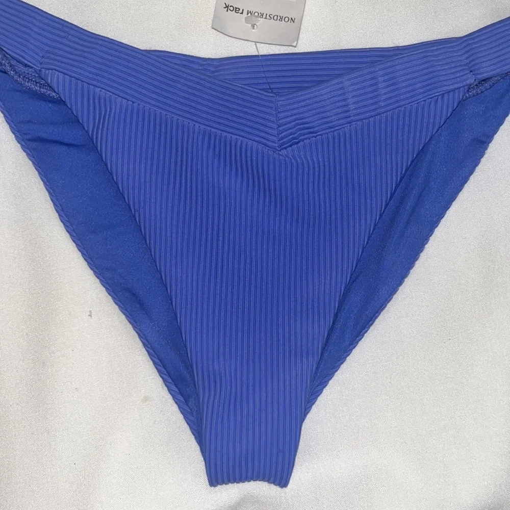 Frankie’s Bikini Ribbed Bottom Sz Large