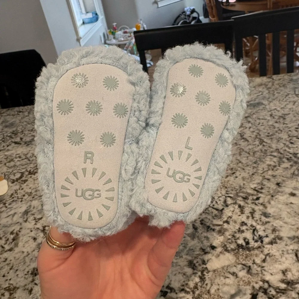 UGG plush sherpa