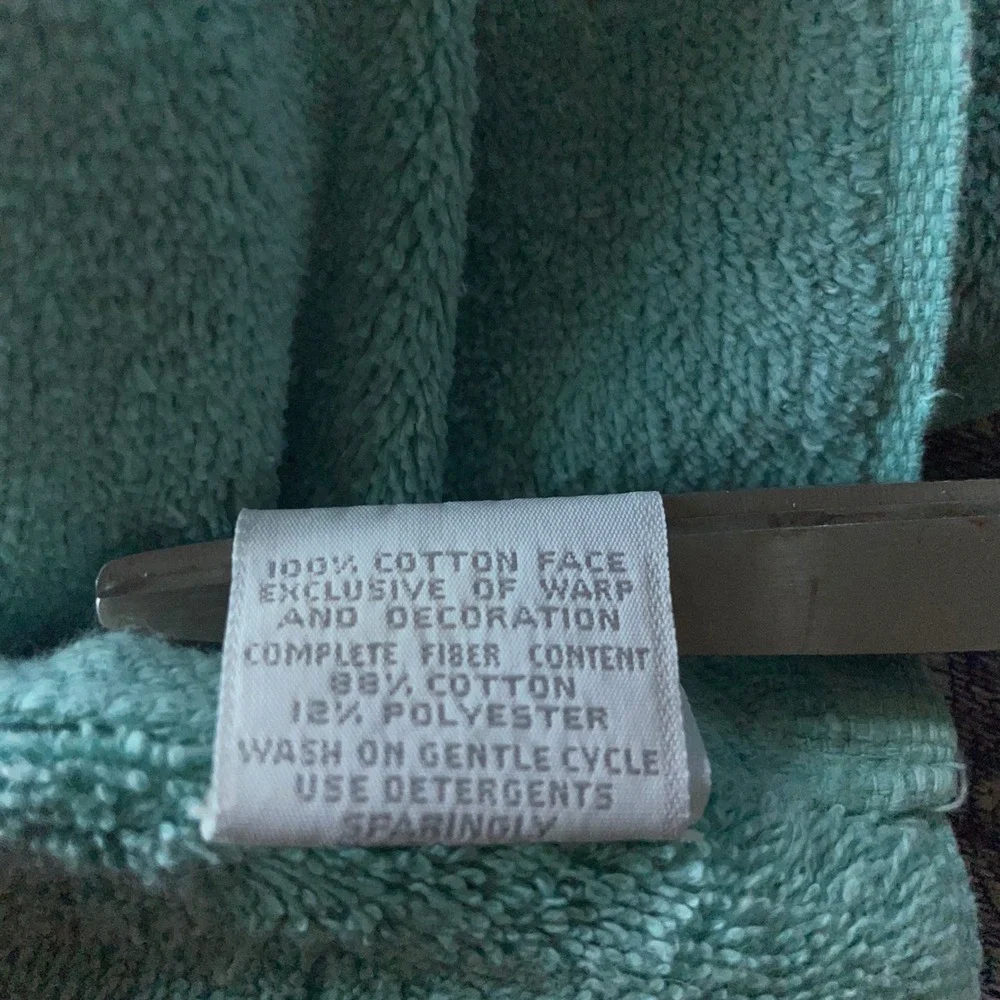 Vintage 1985 Martex Trousseau Nautilus Shell cotton Bath Towel Blue Made in USA