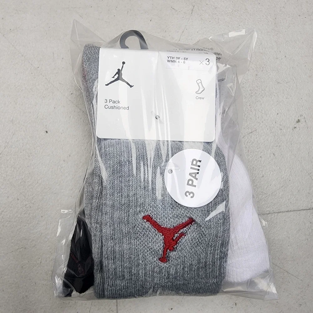 Nike Kids Air Jordan Jumpman Crew Socks Multi Color WJ0010 042 -‎ Sz 3Y - 5Y New