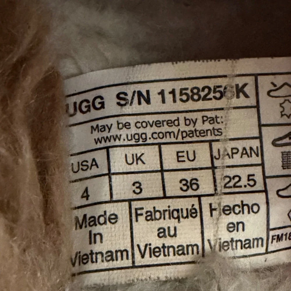 UGG free curly