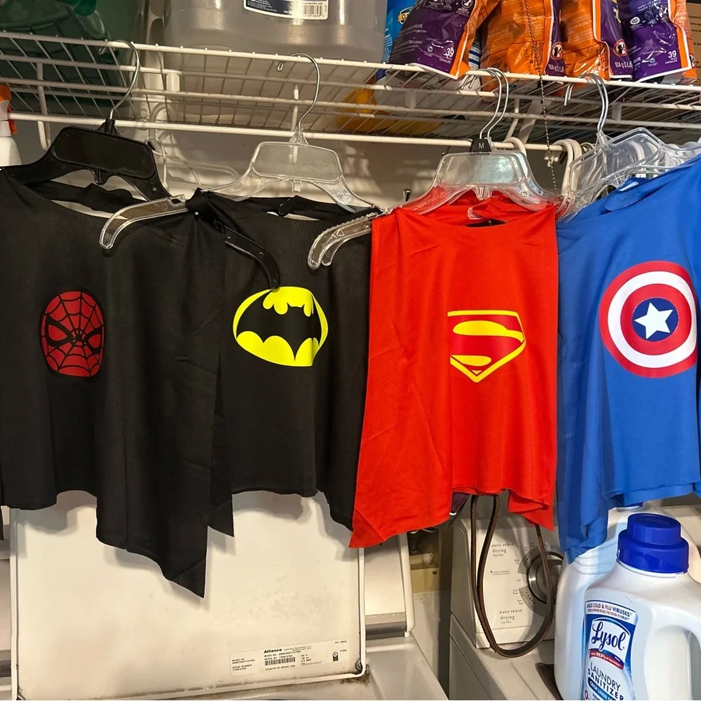 Black Cape‎ with Red Spider Emblem