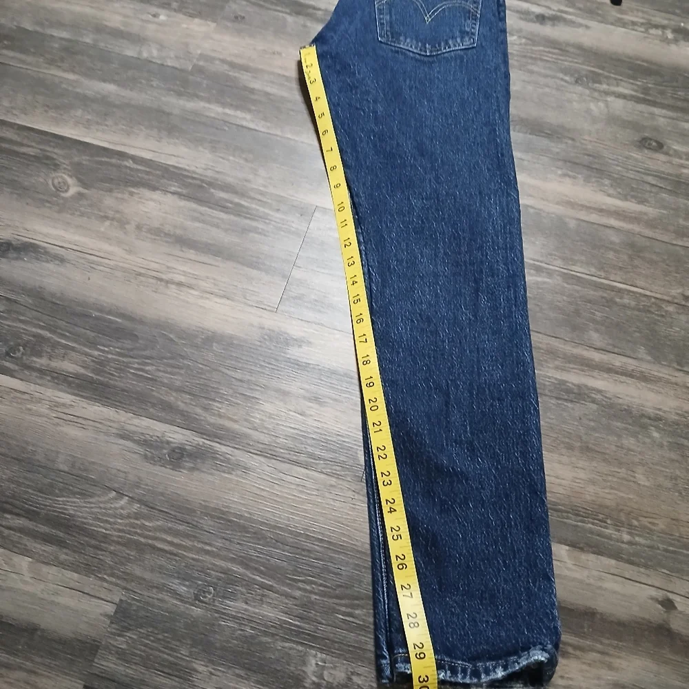Levis chic ideal denim
