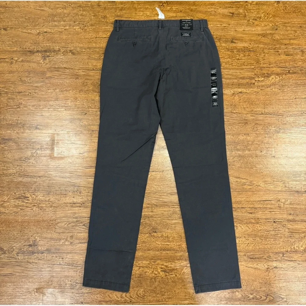 Banana Republic Gray Casual Athletic Fit Lived-In Chino Pants‎ Men's 32x36 Tall