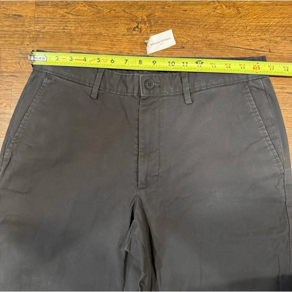 Banana Republic Gray Casual Athletic Fit Lived-In Chino Pants‎ Men's 32x36 Tall