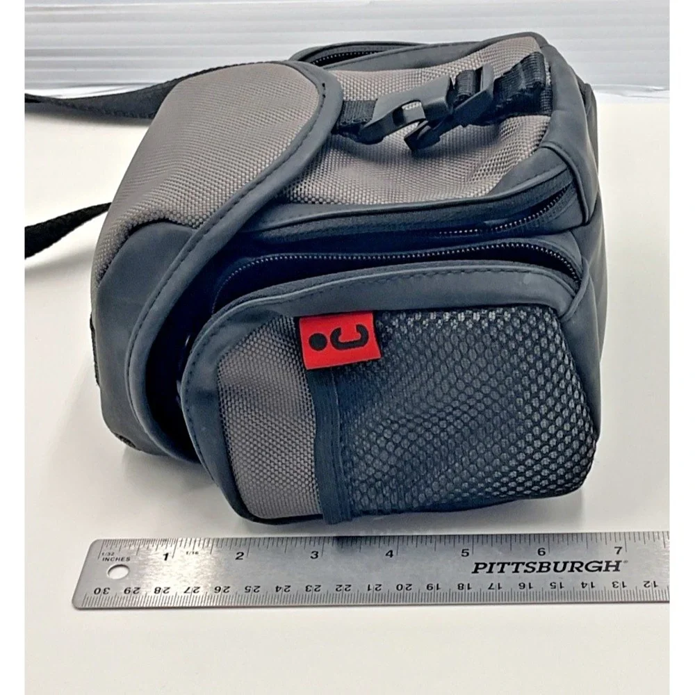 Compact Black Camera Bag for Small Point‎ and Shoot
