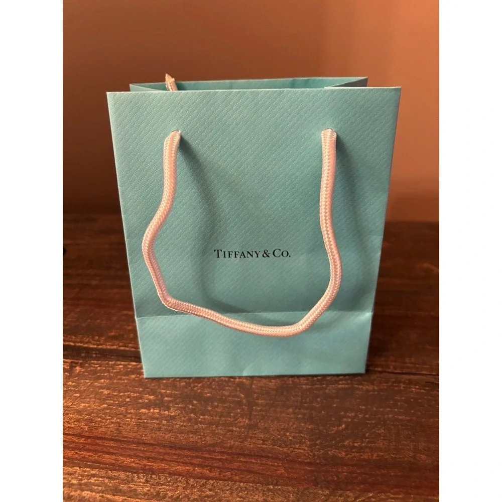 Tiffany & Co. tiffany co